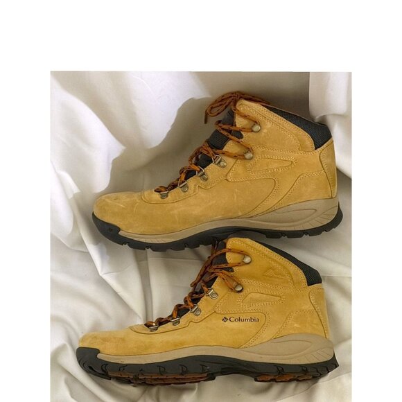Columbia Waterproof Boots Mens 11.5 Yoncalla Suede Curry Shark Hiking Like New - Picture 4 of 8